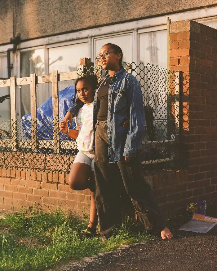 Honest Glimpses Of London Life By Photographer Nico Froehlich (25 Pics)