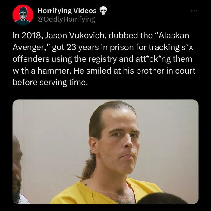 50 Unsettling Images From The "Oddly Horrifying" Online Group (New Pics)