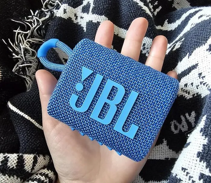 The<a Style="Display:inline;" Href="Https://Www.amazon.com/JBL-Bluetooth-Built-Waterproof-Jblgo3bluam/Dp/B08kvz6x3p?ie=utf8&th=1&linkcode=ll1&tag=bpsalmon-20&linkid=6d8751f2538b257c5b45b6968b3f8152&language=en_us&ref_=as_li_ss_tl" Target="_blank">     <span Style="Font: Inherit; Color: #d74b1f;"> JBL Go 3</Span> Is So Small And Loud, It's Basically The Danny Devito Of Portable Speakers