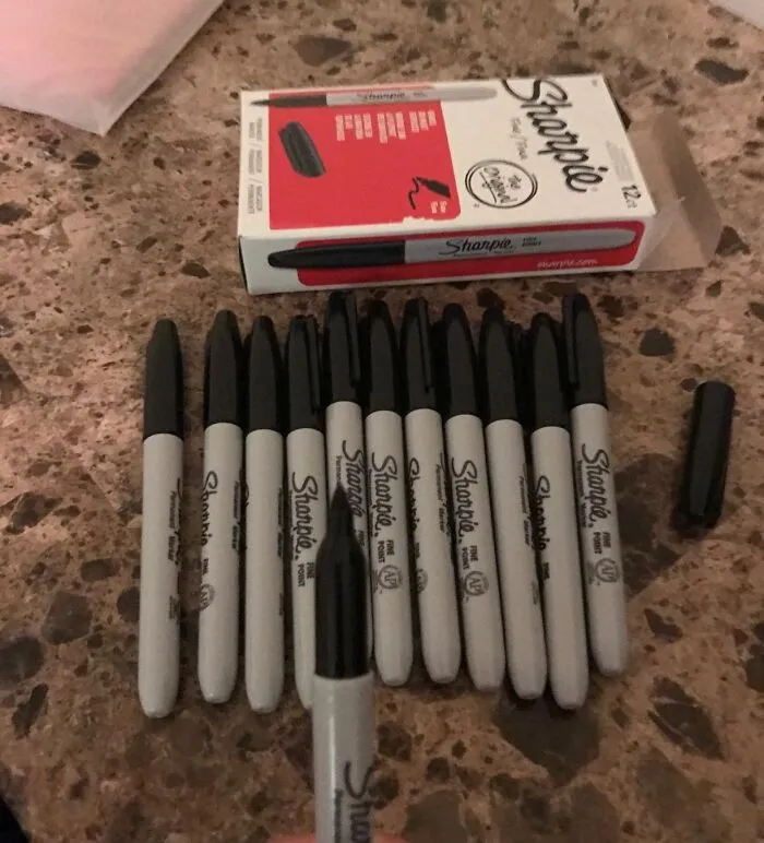 Wielding One Of These From A<a Style="Display:inline;" Href="Https://Www.amazon.com/Sharpie-Permanent-Markers-Resistant-Coloring/Dp/B0f36q59st?ie=utf8&th=1&linkcode=ll1&tag=bpgnu-20&linkid=961fa91a47b11512fc8043cfe7375fcf&language=en_us&ref_=as_li_ss_tl" Target="_blank"> <span Style="Font: Inherit; Color: #d74b1f;"> 12-Pack Of Black Sharpies</Span> Gives You The Authority To Label Everything In Sight With Your Name, Including Your Roommate's Leftovers