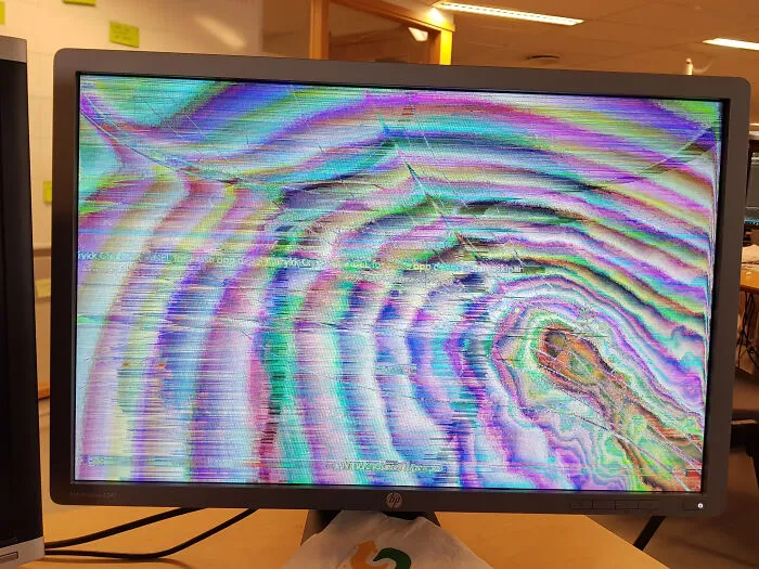Mi monitor del trabajo está teniendo un mal día
