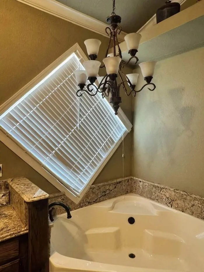 50 People Who Tried To Be Creative With Their Homes And Failed (New Pics)