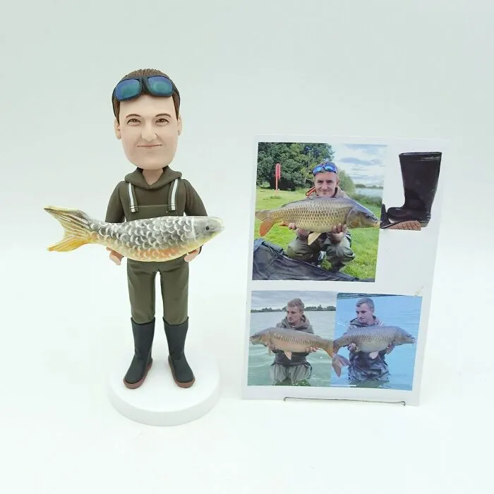 We Make Custom Bobbleheads From People's Photos, And Some Of These Turned Out Adorably Hilarious