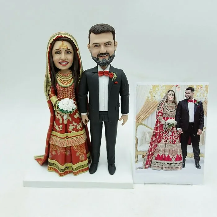 We Make Custom Bobbleheads From People's Photos, And Some Of These Turned Out Adorably Hilarious
