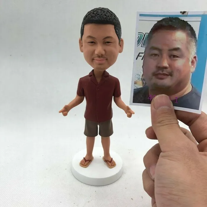 We Make Custom Bobbleheads From People's Photos, And Some Of These Turned Out Adorably Hilarious