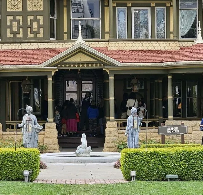 El misterio de la casa Winchester