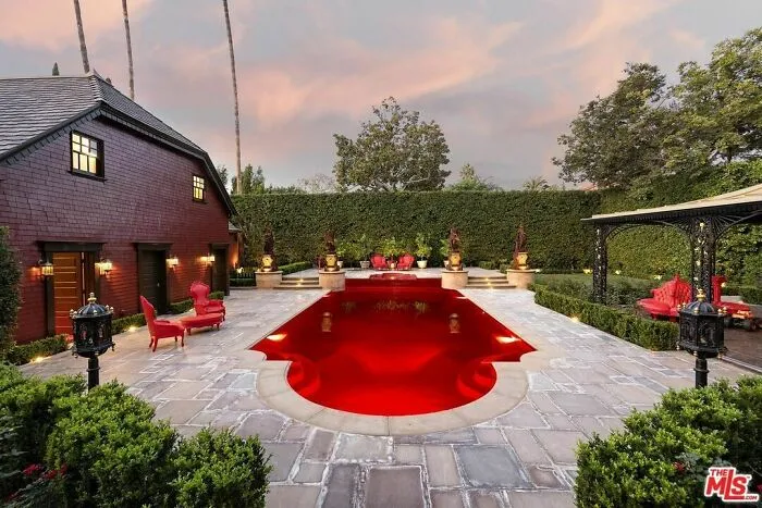 Who Doesn't Want A Pool Of Blood In The Backyard?
