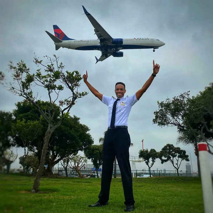 Decided To Go Planespotting During A Long Sit Between Flights, Was Lucky Enough To Get A Shot With The Plane I Was Flying Later That Day