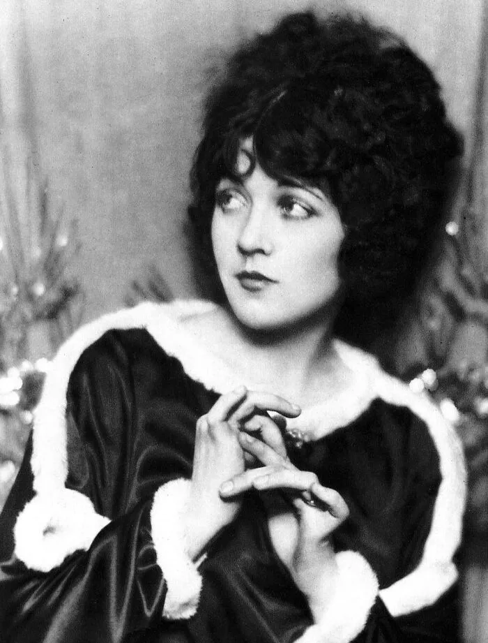 Marie Prevost, 1924