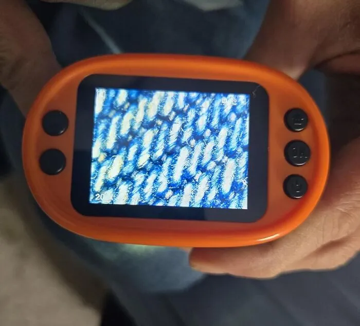 You're About To Become The Sherlock Holmes Of The Dust Bunnies Living Under Your Sofa Thanks To A <a Style="Display:inline;" Href="Https://Www.amazon.com/Handheld-Microscope-Rechargeable-Microscopes-Portable/Dp/B0d1bzlqmy?ie=utf8&linkcode=ll1&tag=bpdog-20&linkid=0e78b4ca631a106684dac42169664702&language=en_us&ref_=as_li_ss_tl" Target="_blank">  <span Style="Font: Inherit; Color: #d74b1f;"> Mini Handheld Microscope </Span>