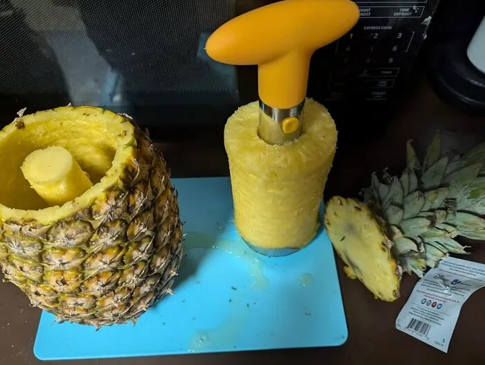 Spongebob's Landlord Is About To Have A Very Bad Day Now That You Own A <a Style="Display:inline;" Href="Https://Www.amazon.com/Sametech-Kitchen-Stainless-Pineapple-Peeler/Dp/B01duddqeu?ie=utf8&linkcode=ll1&tag=bptoucan-20&linkid=c71189d0347115d29f31396f939c14f6&language=en_us&ref_=as_li_ss_tl" Target="_blank"> <span Style="Font: Inherit; Color: #d74b1f;"> Pineapple Corer </Span>