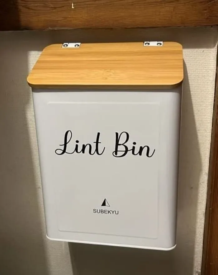 The Weird Little Pile Of Dryer Lint You Leave On Top Of The Machine Now Has Its Own Designated Home In A <a Style="Display:inline;" Href="Https://Www.amazon.com/Subekyu-Magnetic-Laundry-Mounted-Holder/Dp/B0br6fgyk3?ie=utf8&th=1&linkcode=ll1&tag=bptoucan-20&linkid=5dd3ff23350dbc567223aaaf2cd08f43&language=en_us&ref_=as_li_ss_tl" Target="_blank"> <span Style="Font: Inherit; Color: #d74b1f;"> Magnetic Lint Bin </Span>