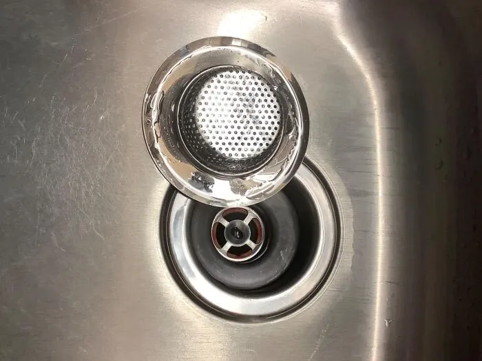 The Mysterious, Slimy Creature Living In Your Pipes That You're Pretty Sure Is Plotting Against You Can Finally Be Starved Into Submission By A <a Style="Display:inline;" Href="Https://Www.amazon.com/Fengbao-2pcs-Kitchen-Sink-Strainer/Dp/B01cwxlmb8?ie=utf8&linkcode=ll1&tag=bpkoala-20&linkid=1797e43fa0951ce914ad29aff6ade442&language=en_us&ref_=as_li_ss_tl" Target="_blank">  <span Style="Font: Inherit; Color: #d74b1f;"> Stainless Steel Kitchen Drain Strainer </Span>