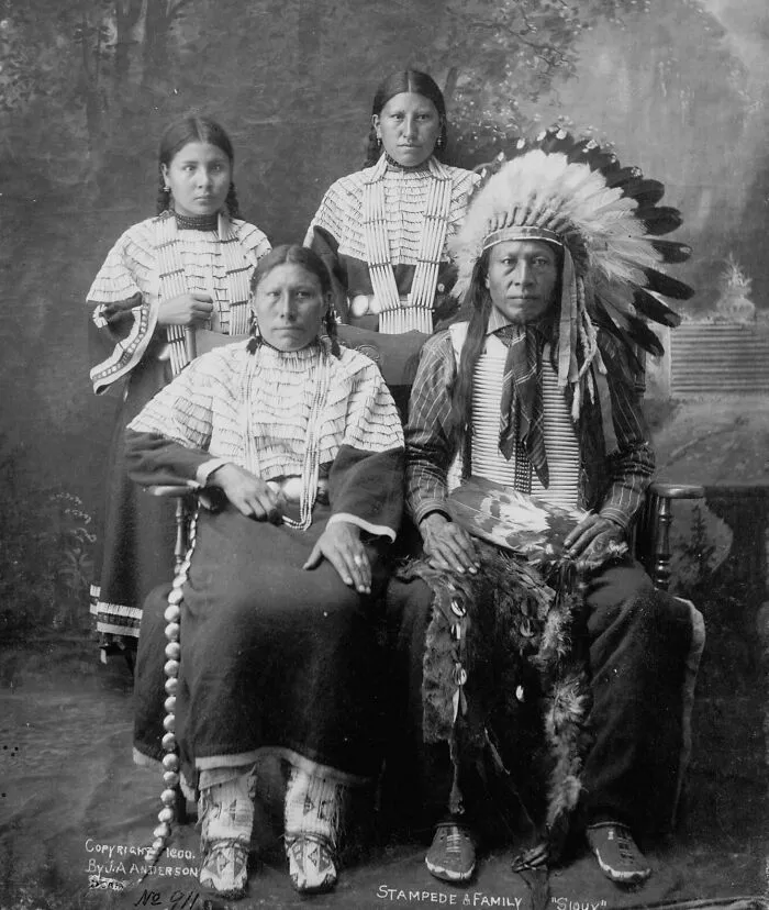 Stampede & Family "Sioux", 1910