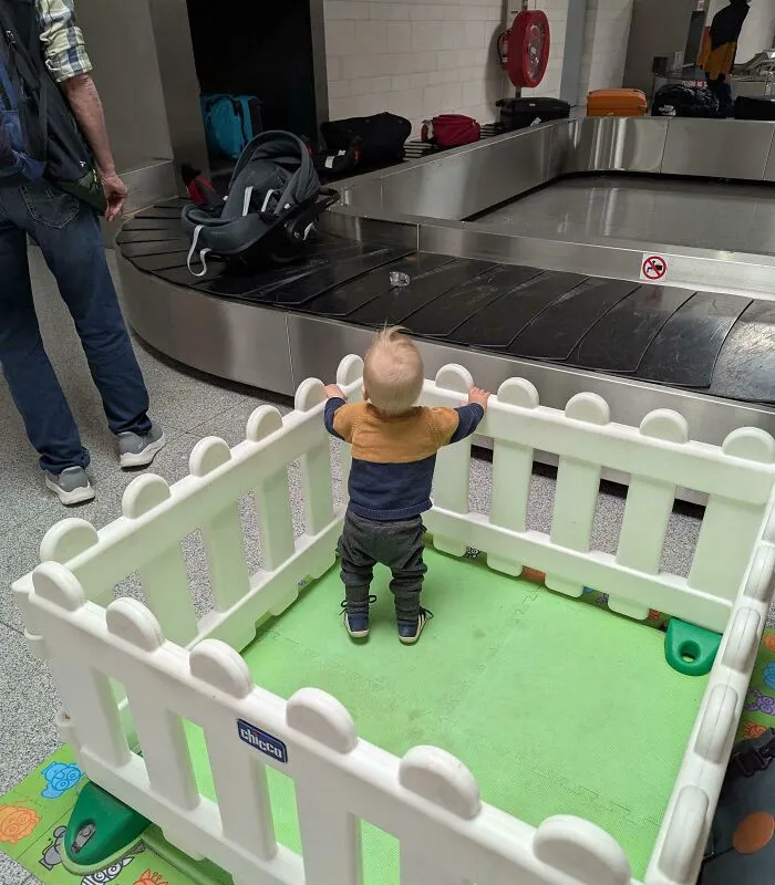 Menorca Airport Has Set Up Some <a Style="Display:inline;" Href="Https://Www.amazon.com/Fshibila-Playpen-Toddlers-Breathable-Anti-Fall/Dp/B0c5qxpfkb?crid=2o3vrdrdzxjpw&dib=eyj2ijoimsj9.8qgdqw8ty-Vcb23hrhlr2a6ntnrbbkd27r8ynuwtg8nnoe3xiqrpajoeedzevr8j96go6sc3bs9tonsy03b1t9oae-Bzlfykeohmaoxn1ox34reiuk8krd8k_mefaupah5vcuvs9ltuxa89hxtt76zgkdkugtodmoga48-92ycpdx_tbu6x9ikajlwxw9u3nkx9ggyrywhzkelexfvkd7q0qfe5xgw5kd7wwztwixeoapgipemiido1yndmmh_jolog3adgrdls792zuvm4hcu1b6tusk8w8nw6f-Uisua0.jptpkuvhnhgtt_kjziab8hbvngvmcqcmp19akgvd35c&dib_tag=se&keywords=toddlers%2bplayard&qid=1753792684&sprefix=toddlers%2bplayard%2caps%2c192&sr=8-2-Spons&sp_csd=d2lkz2v0tmftzt1zcf9hdgy&th=1&linkcode=ll1&tag=bplobster-20&linkid=0db04b01dcd4647418fc12bc17e7705a&language=en_us&ref_=as_li_ss_tl" Target="_blank">  <span Style="Font:inherit;color:#d74b1f;"> Holding Pens </Span> To Keep Little Ones Safe While The Parents Wait For Their Luggage