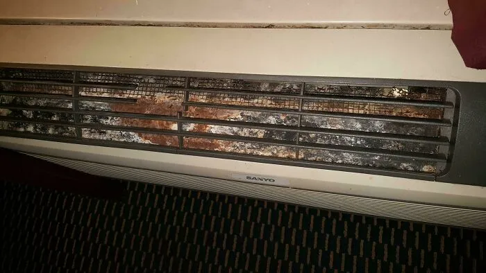 Me registré en un hotel, vi esto y me fui rápidamente.
