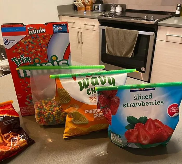 Your Half-Eaten Bag Of Chips Can Now Be Preserved With A Level Of Security Usually Reserved For State Secrets With A <a Style="Display:inline;" Href="Https://Www.amazon.com/Gripstic-Gripstic-12pk-Large/Dp/B06y6kl4d7?ie=utf8&th=1&linkcode=ll1&tag=bpferret-20&linkid=dc99ffd8df6c2b7936d079e2451fa96b&language=en_us&ref_=as_li_ss_tl" Target="_blank">  <span Style="Font: Inherit; Color: #d74b1f;"> Gripstic Bag Sealer </Span>