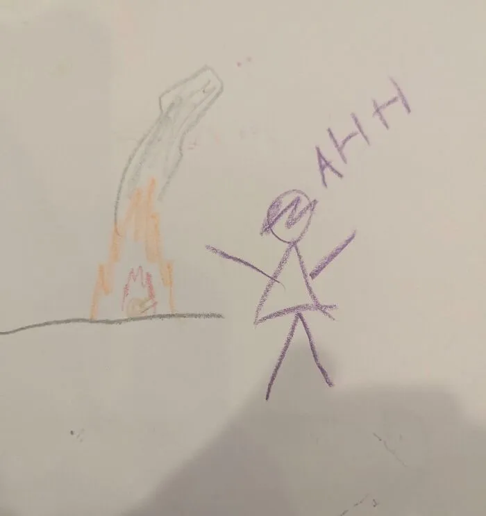 Le pedí a mi hija que dibujara a mi esposa cocinando la cena.