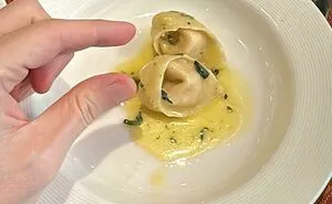 50 Times Hotels Messed Up So Bad, People Had To Vent Online (New Pics)