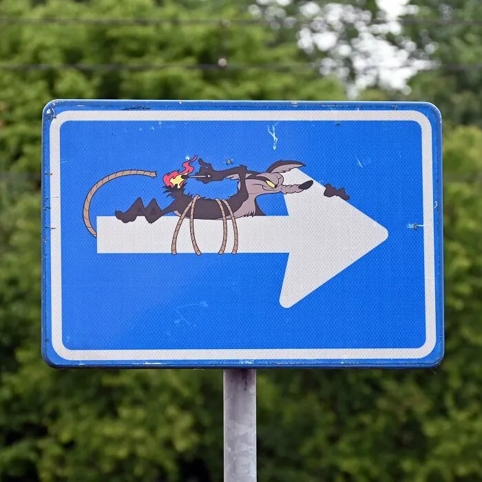 Wile E. Coyote, Titus Van Rijnstraat