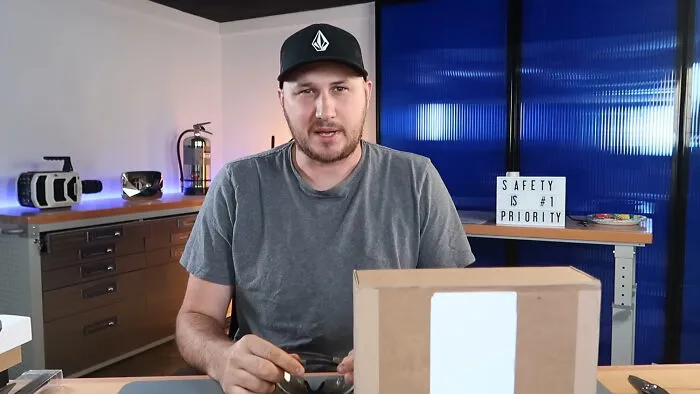 30 YouTubers That Fell Off So Badly Even Their Year Long Fans Left Them