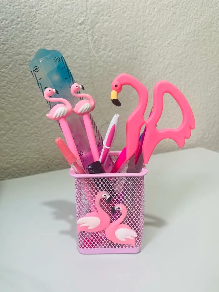 Your Sad Desk Salad Will Be So Jealous Of The Tropical Flair These <a Style="Display:inline;" Href="Https://Www.amazon.com/Bubblegum-Stuff-Flamingo-Scissors/Dp/B07f1gdlsk?ie=utf8&linkcode=ll1&tag=bpturtle-20&linkid=fc9c5bdc67b5f83d3d96193983f0ce19&language=en_us&ref_=as_li_ss_tl" Target="_blank">  <span Style="Font: Inherit; Color: #d74b1f;"> Flamingo Scissors </Span> Bring To Your Paperwork