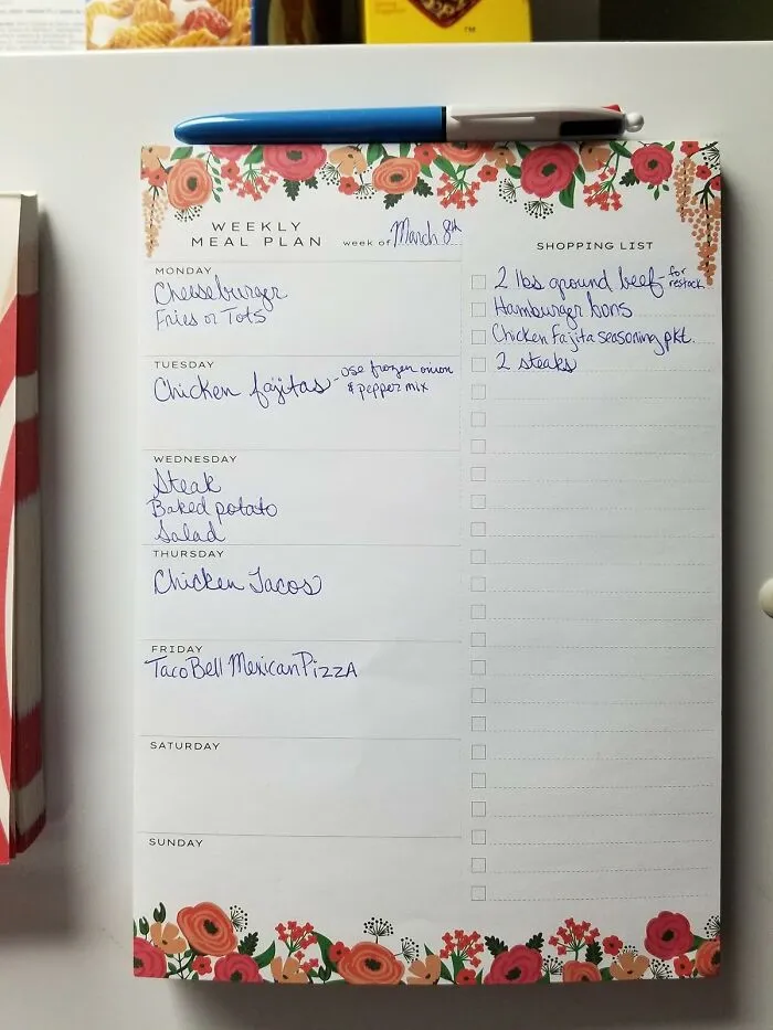 The Weekly Internal Scream About What To Make For Dinner Can Now Be Replaced By A Calm, Aesthetically Pleasing Glance At This <a Style="Display:inline;" Href="Https://Www.amazon.com/Sweetzer-Orange-Magnetic-Notepad-Planning/Dp/B0858bd4ty?ie=utf8&th=1&linkcode=ll1&tag=bpbutterfly-20&linkid=5417ae07c8c06162caf8a5ea6e061918&language=en_us&ref_=as_li_ss_tl" Target="_blank">  <span Style="Font: Inherit; Color: #d74b1f;"> Floral Weekly Meal Plan Notepad </Span>