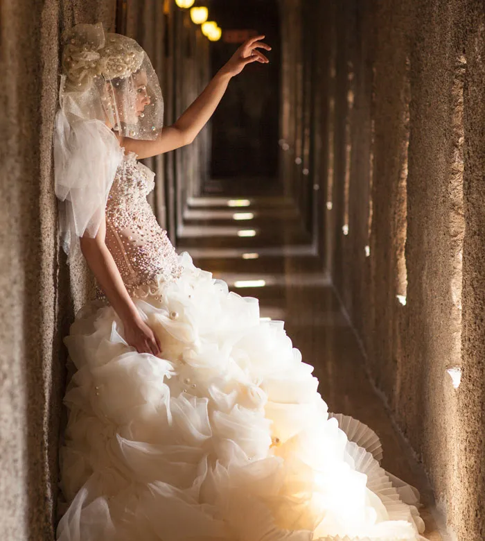 Behind The Gilded Gates: 30 Secrets Only Rich People’s Staff Know