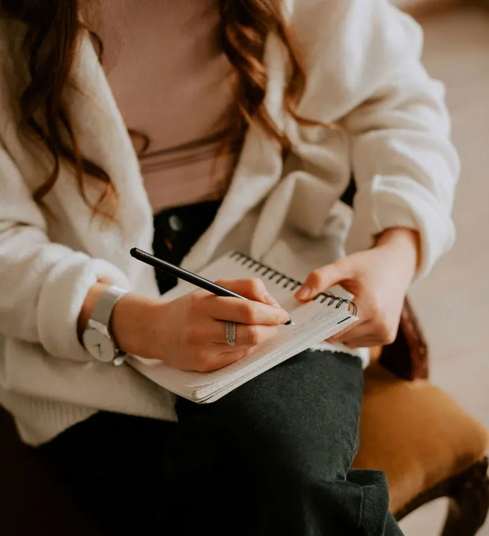 40 Therapists Reveal The Differences They’ve Observed Between Their Male And Female Clients