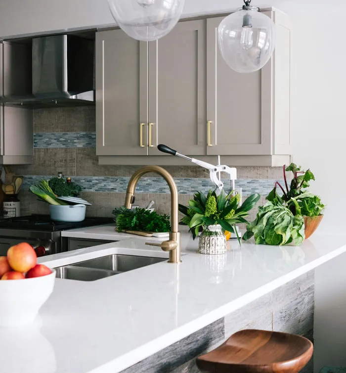 “No One Even Comes To My House”: 50 Oldschool Home Trends Millennials Are Absolutely Over