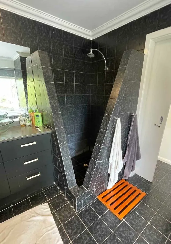 50 People Who Tried To Be Creative With Their Homes And Failed (New Pics)