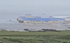 First Tsunami Waves Slam Into Alaska And Japan Amid Frantic Warnings Following Mega Earthquake