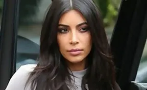 47 Of The Worst Things The KarJenner Clan Has Ever Done: “The Marilyn Monroe Dress”