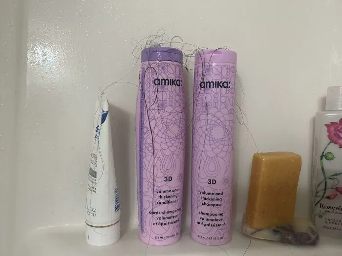 "I’ve communicated how much it bothers me, and asked politely several times that she stop draping her fallen hairs on my products and other housemate’s loofah. Her shelf is always hair-free and pristine." -<span Style="Font:inherit;color:#808080"> Minoumilk</Span>