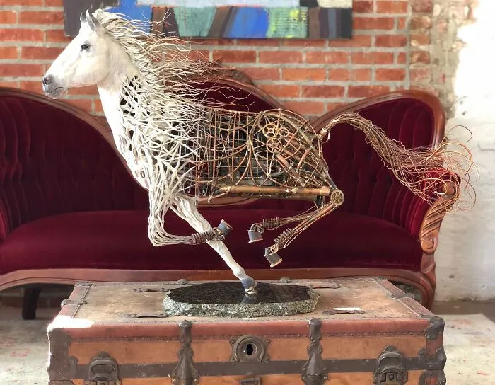 This Guy Makes Animal Sculptures From Junkyard Metal, And They're Hauntingly Beautiful (24 Pics)
