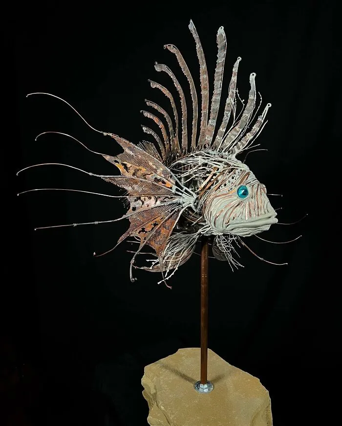 This Guy Makes Animal Sculptures From Junkyard Metal, And They're Hauntingly Beautiful (24 Pics)