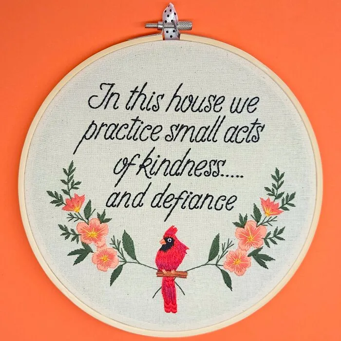 We Hand-Embroidered Animals With A Mix Of Cute And Bold Vibes, And Here's 20 Of Our Best Creations