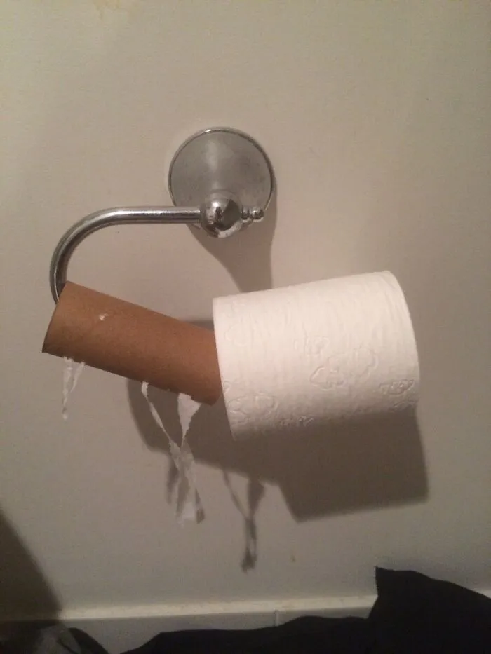 "I hate my roommate" -<span Style="Font:inherit;color:#808080"> Pr0v3nD1sc1pl3 </Span>