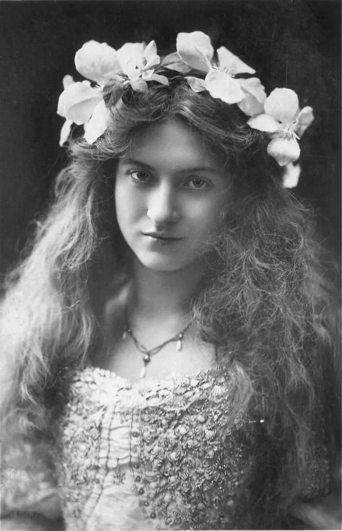 Miss Maude Fealy, 1861