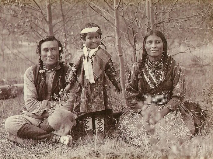 Samson Beaver, His Wife Leah, And Daughter Frances Louise, 1907