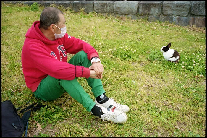 40 New Photos That Show What Daily Life In Japan Looks Like By Photographer Shin Noguchi