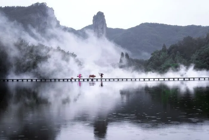 This Photographer’s 37 Stunning Images Capture Asia’s Spirit