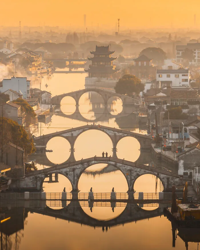 Vitaly Golovatyuk, Russian Federation, Hanging On The Bridge