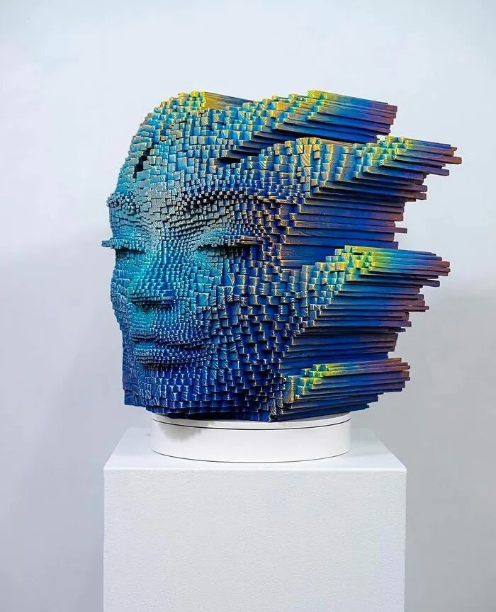 Sculptor Creates 20 Flowing Wooden Portraits That Reveal The Fluid Beauty Of The Human Form