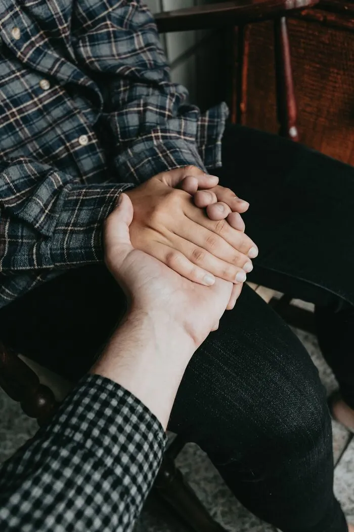 35 Basic Life Skills That Weirdly Many Adults Still Can’t Do