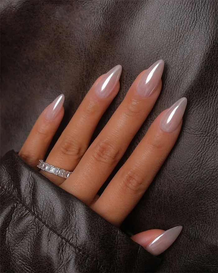 Pastel Chrome Aura