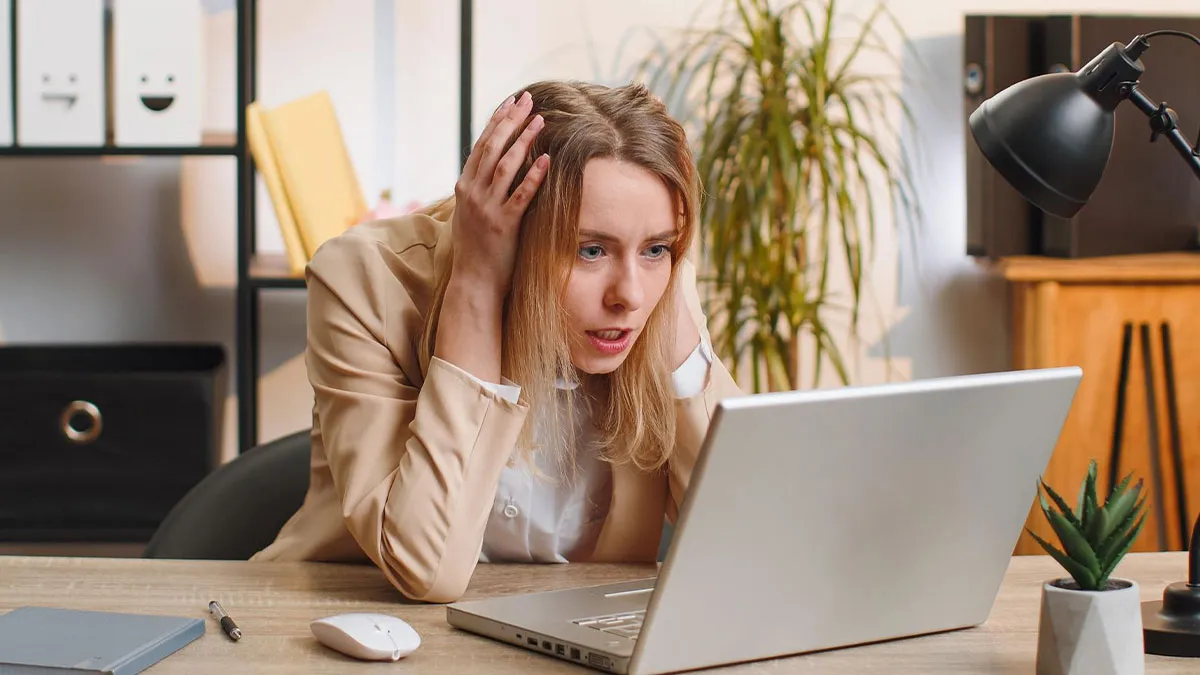 Husband Accepts Dream Job That Could End Wife’s High-Earning Career, She Considers Divorce Over It