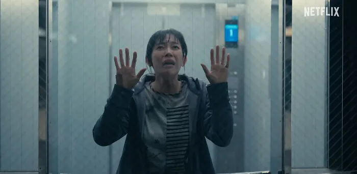 Here Are 42 Of The Best Netflix Shows That Folks Say They Can Keep Watching Over And Over Again