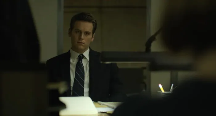 Here Are 42 Of The Best Netflix Shows That Folks Say They Can Keep Watching Over And Over Again
