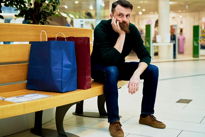 27 Of The Most 'What The Heck?' Things People Have Shamelessly Done In Public Spaces